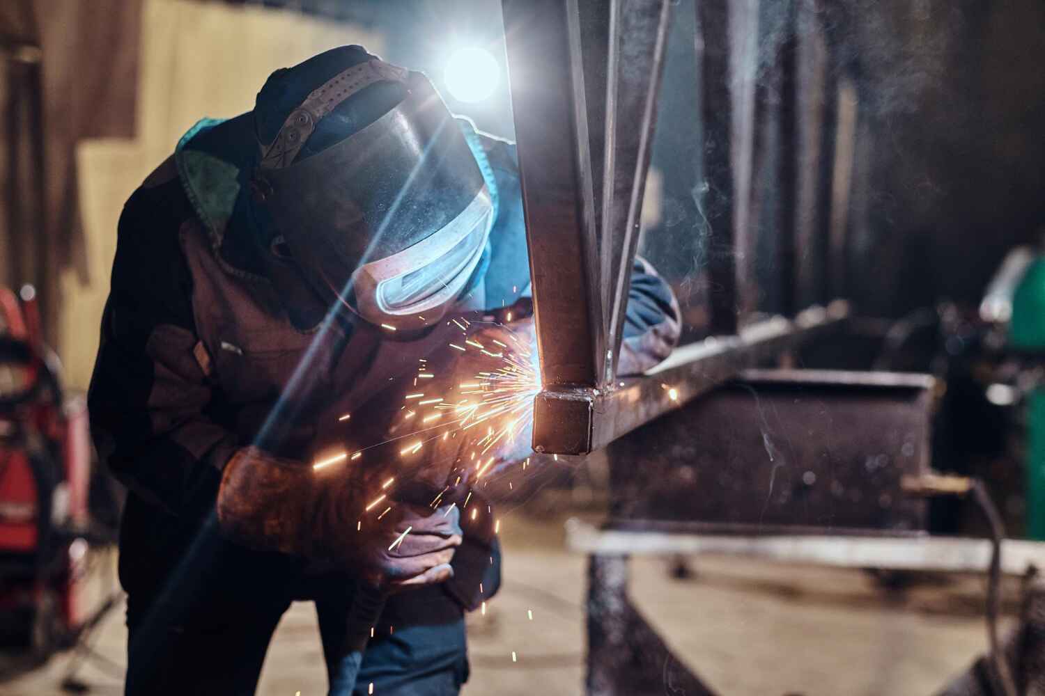 Welder & Metal Fabrication